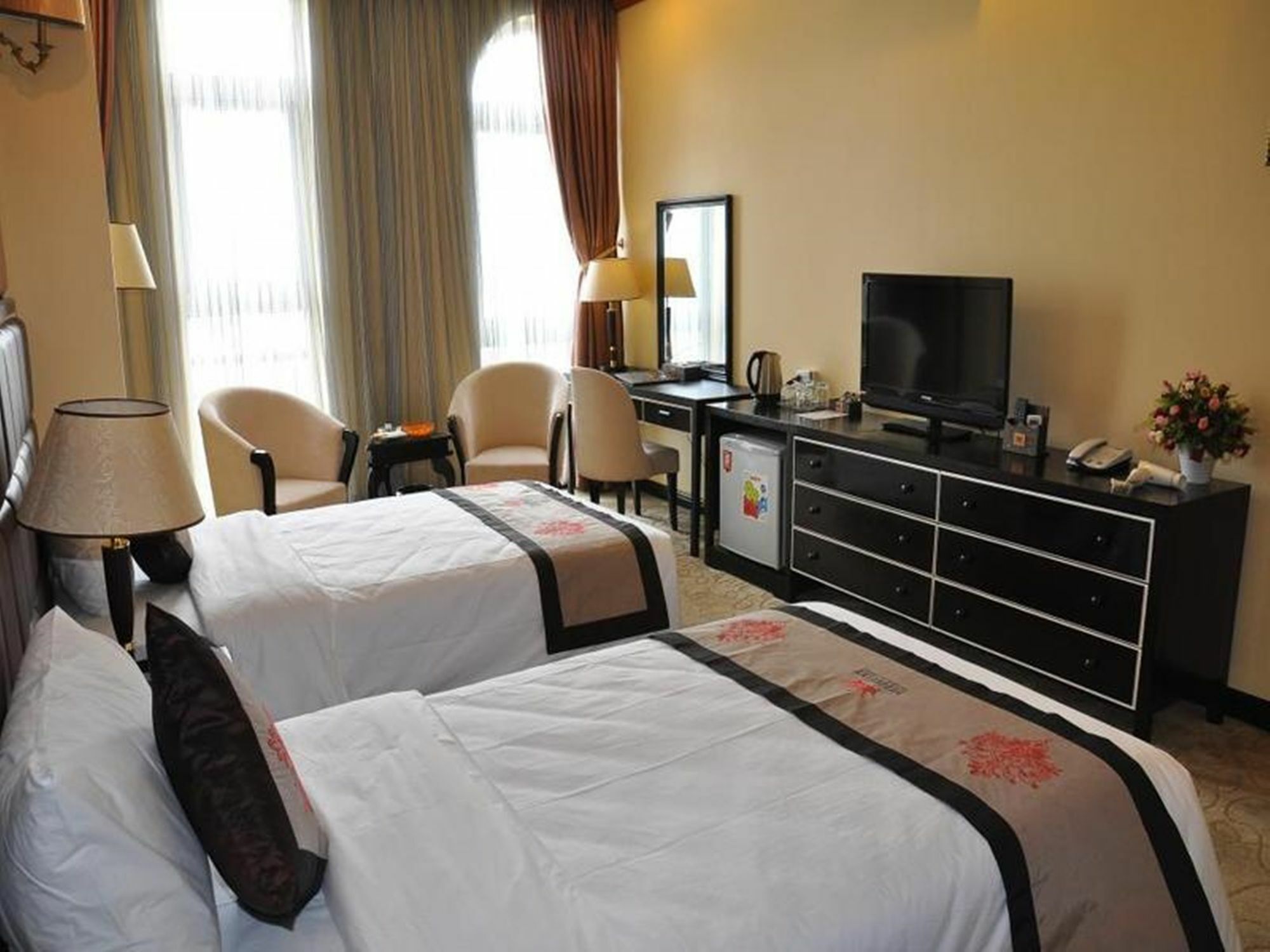 Phuong Anh Hotel 1 Hai Duong Exterior foto